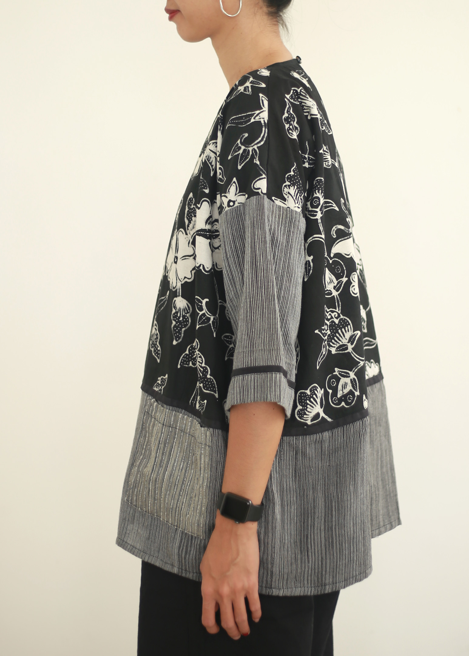 Blouse136b